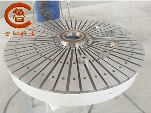 圓形電永磁吸盤(pán) 圓形電永磁吸盤(pán)