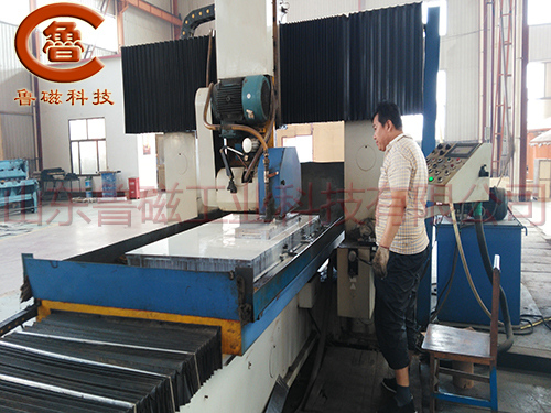 磨用標(biāo)準(zhǔn)電磁吸盤 磨用標(biāo)準(zhǔn)電磁吸盤